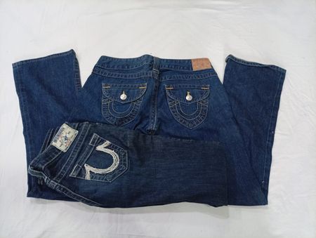 CR10022 Vintage True Religion Flare & Straight Jeans