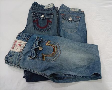 CR10024 Vintage True Religion Flare & Straight Jeans