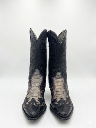Vintage cowboy boots