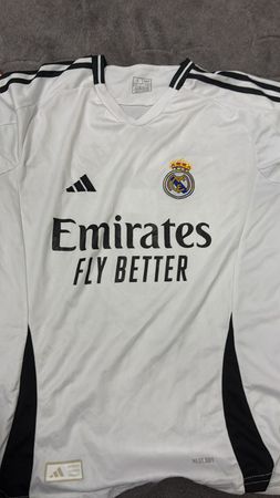 CLASSICAL VINTAGE FOOTBALL JERSEY
