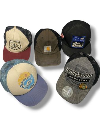 Mix branded caps (vh24)