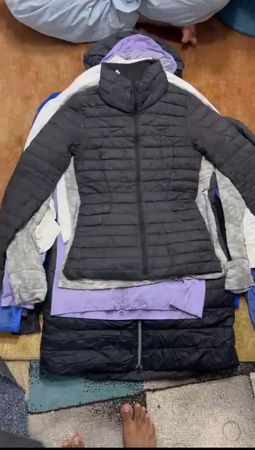 LULULEMON WOMEN WEAR JACKET