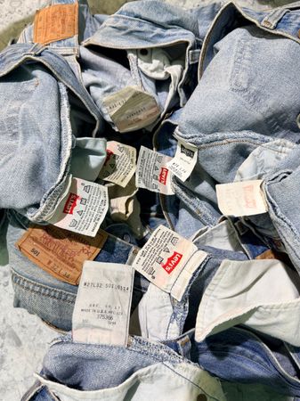 90s vintage Levi’s 501 made in USA jeans