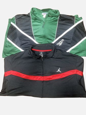 Mix brand tracksuit