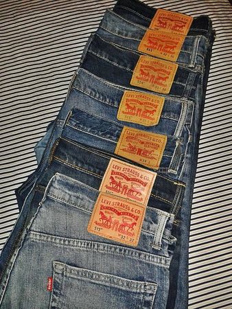 Levi's jeans mixed code
