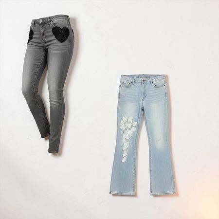 Straight embroidery pocket jeans