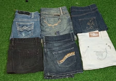 REWIND AND OTHER MIX BRANDS MINI SKIRTS (C 245)