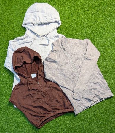 6968 - Gymshark Crop Hoodie, ¼ zip, veste Liners, sweatshirts et Crop Tee