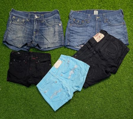 7013 - Miss me, True Religion Upcycled Shorts