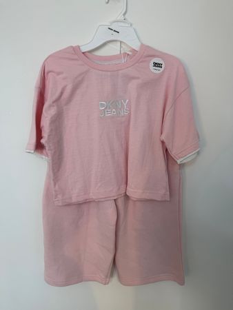 NWT DKNY Jeans Mädchen 2-teiliges Loungewear-Set — Hellrosa