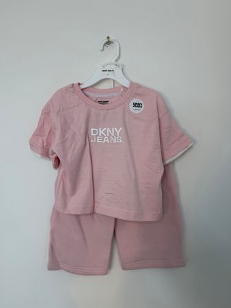 NWT DKNY Jeans Set loungewear da ragazza 2 pezzi — Rosa