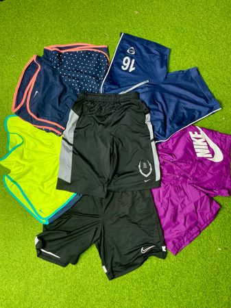 Shorts sportivi Nike id (567)