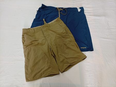 CR12635 Vintage Patagonia Shorts