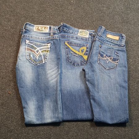 Y2K flared jeans