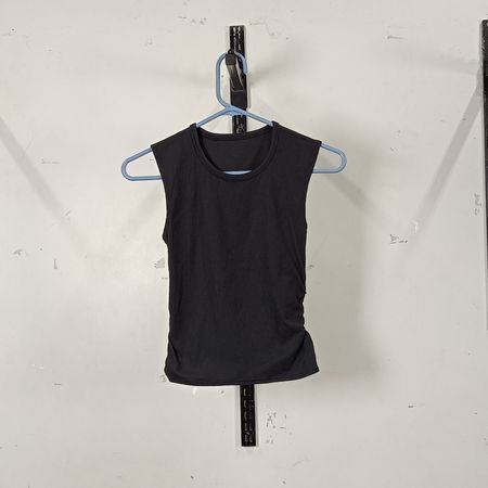 LULULEMON T-SHIRTS & TANK TOPS - BUNDLE 04