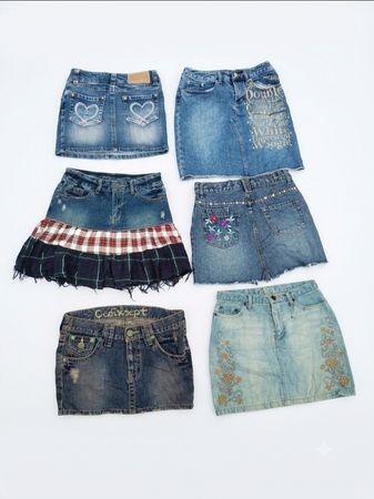 Sweet & Cute Girl Y2K Denim Mini Skirt
(VM-212)