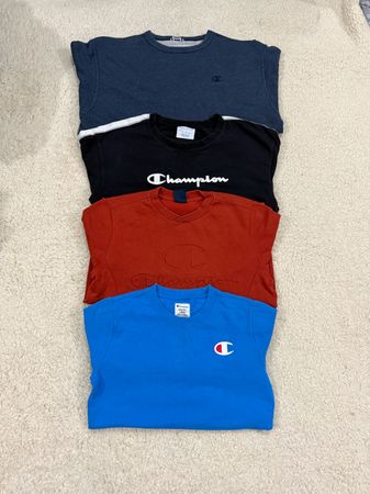 Champion Sweatshirts