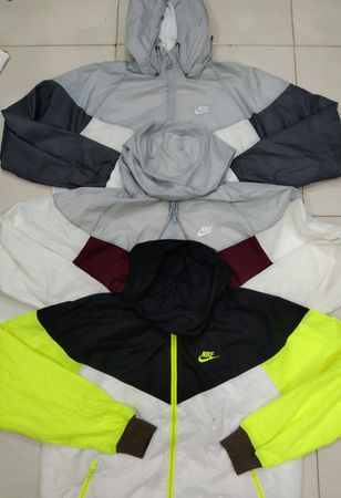Nike Laufjacke