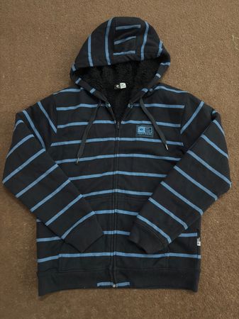Marques de vêtements de surf Items