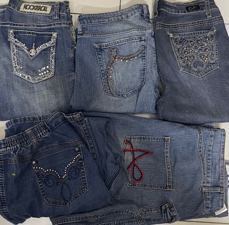 Y2K Flared and Bootcut Jeans (1)