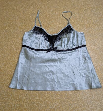 427 Bulk 10x Women's Satin Cami Tops Bundle – Elegant Sleeveless Mixed Lot