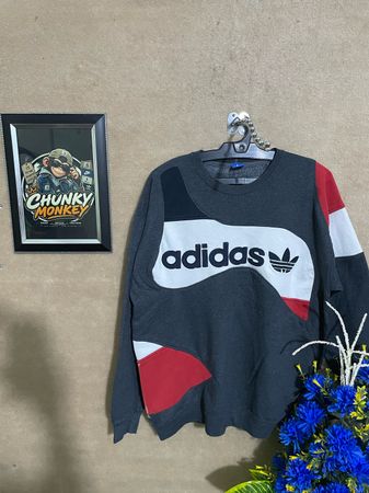 upcycle autentici Adidas sweashirts 🐒🐒🐒