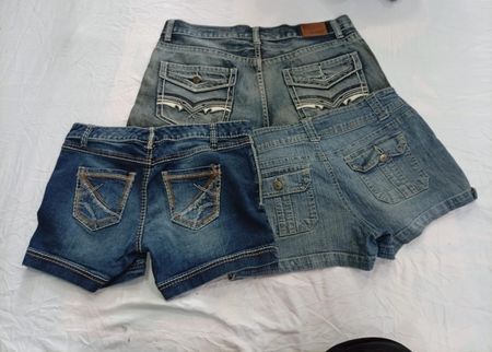 CR12604 Y2K Mini Shorts en Denim