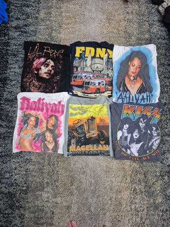 Mixed Graphic T-Shirts