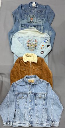 Vêtements en denim sans nom