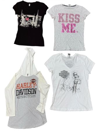 Y2K Baby Tees 15 pcs À 1309