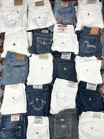 Men’s True Religion Jeans 20 Pieces