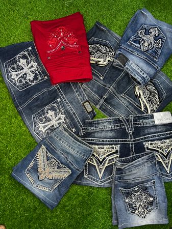 Vigoss &0 ther brands mini skirts (BN 552)