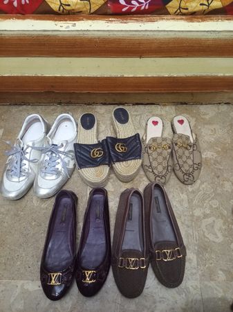 Women shoes