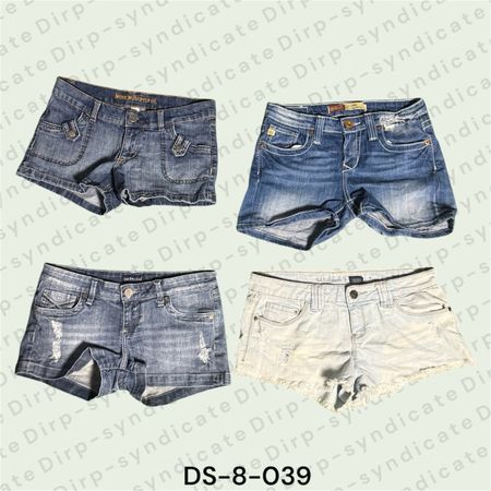 Y2K Denim Mini Shorts – Vintage Low Rise Blue Jean Hot Pants (DS-8-039)