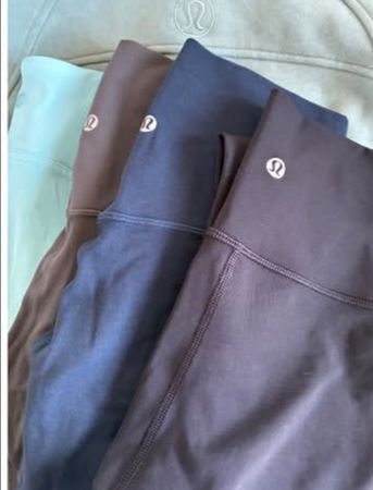 Lululemon leggings