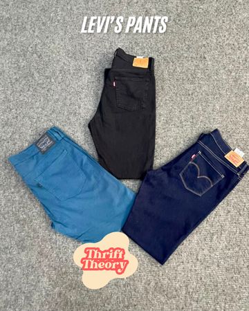 Levi’s Pants - (01/08)