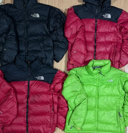 THE NORTH FACE PUFFER 700 SERIES
