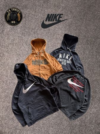 Nike Maglioni e felpe con cappuccio