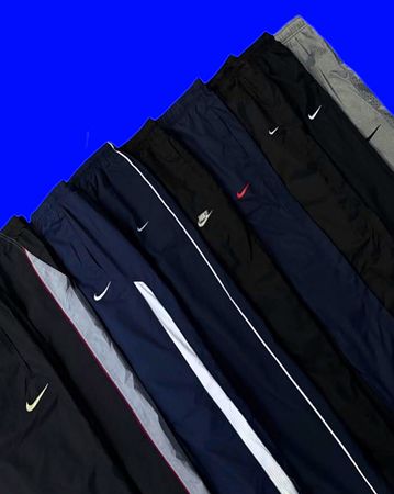 Premium vintage Nike Trackpants