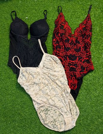 7449 - Y2K Stil Bodysuit