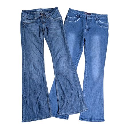 Y2K Style Denim Jeans Bundle – 2 Pairs of Comfy Blue Jeans