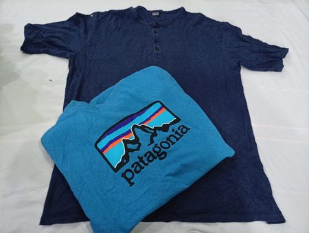 CR11045 Vintage Patagonia T-Shirts
