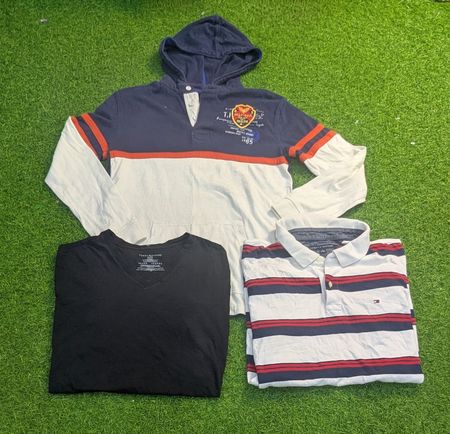 7927 - Tommy Hilfiger T-Shirts à Manches Courtes et Longues