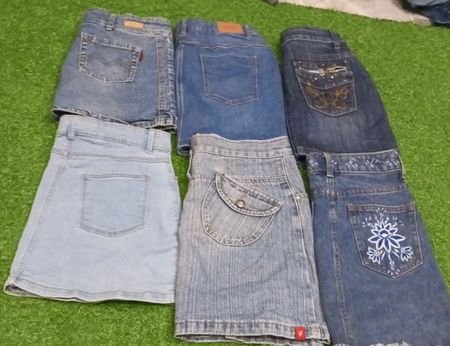 UNBRANDED MINI SKIRTS (C 180)