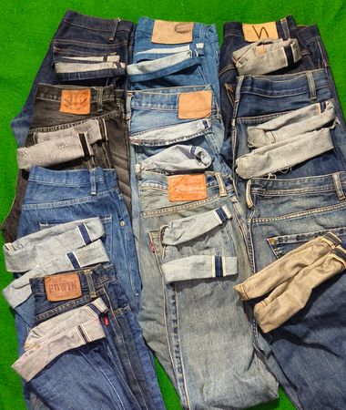 SELVEGE JEANS