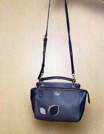 Old style hand bags
