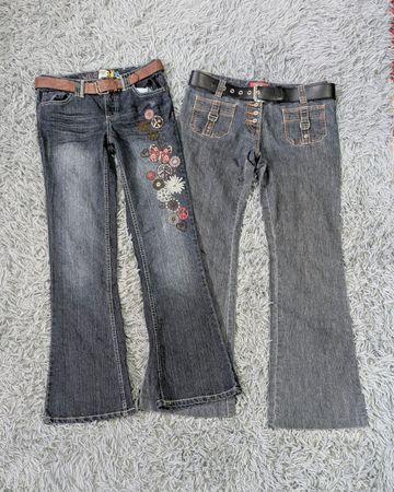 **#Y2K Boho Embroidered Jeans