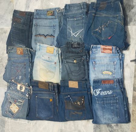 PEPE JENAS UND ANDERE MIX BRNAS JEANS. (ID 1489)