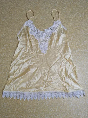 TH413 Y2K Vintage Seidentops | 90er 2000er Cami Tops Großhandel