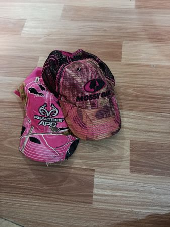 Camo Caps